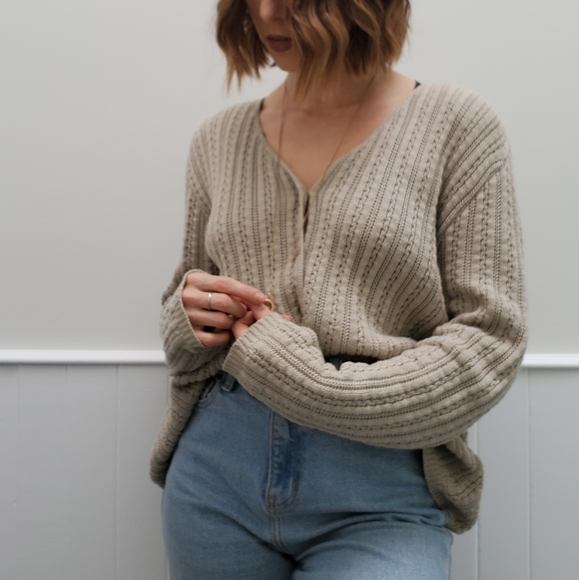 VINTAGE Oatmeal Cardigan Sweater - Picture 3 of 8